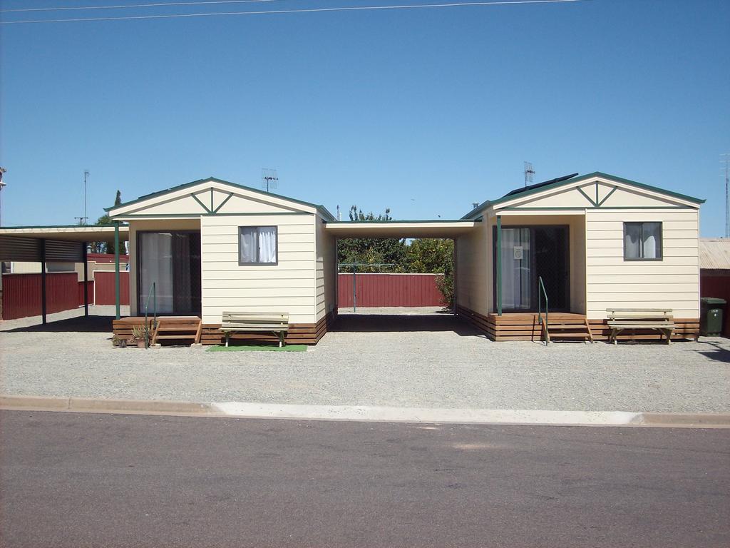 Jacko'S Holiday Cabins Arno Bay Exterior photo